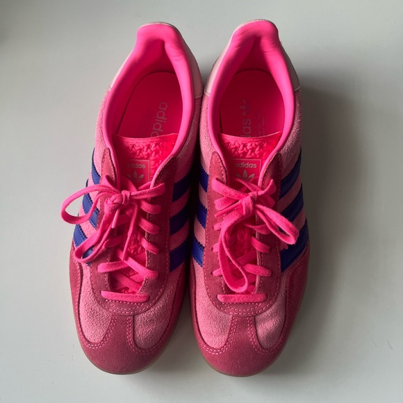 Adidas Bright Pink Sneakers with Blue Stripes - Picture 1 of 3